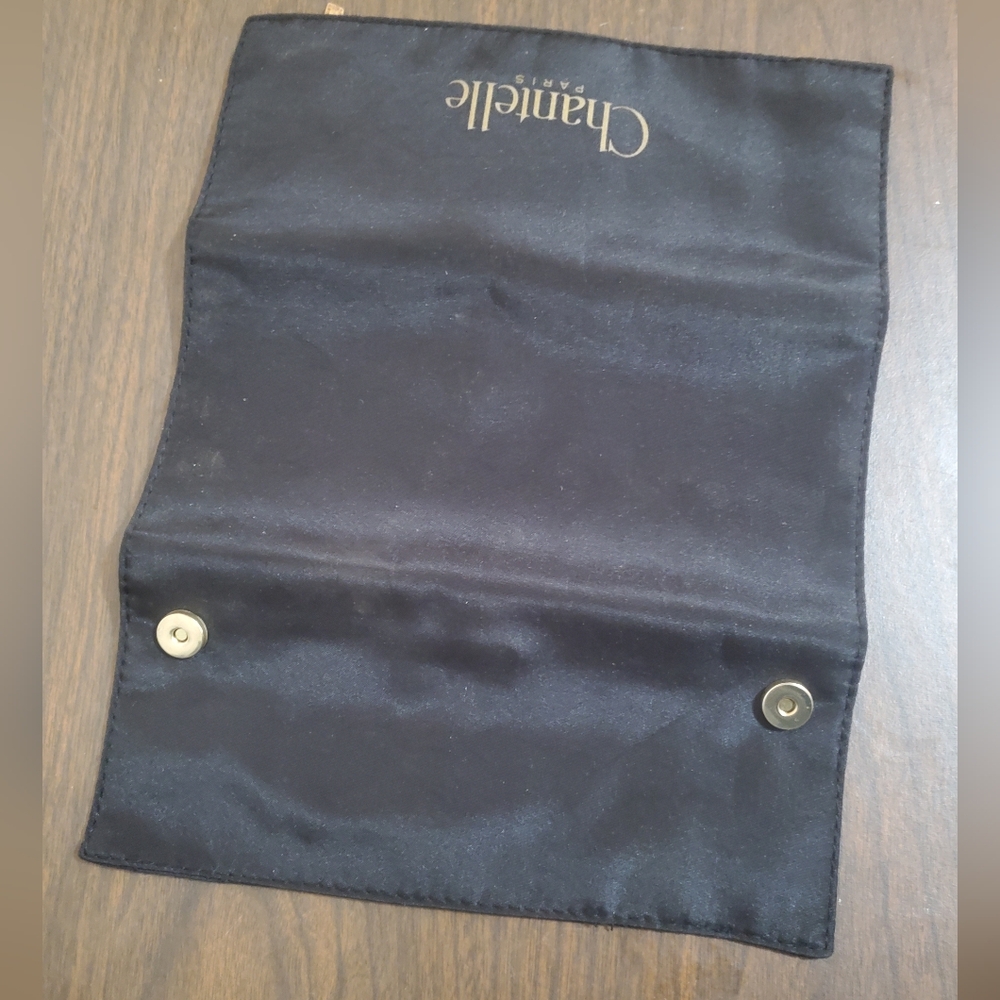 Chantelle Paris Jewelry holder wallet NWOTS black w/suede inside snap closure - Picture 8 of 8
